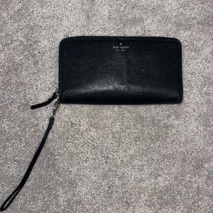 Black Kate Spade wallet